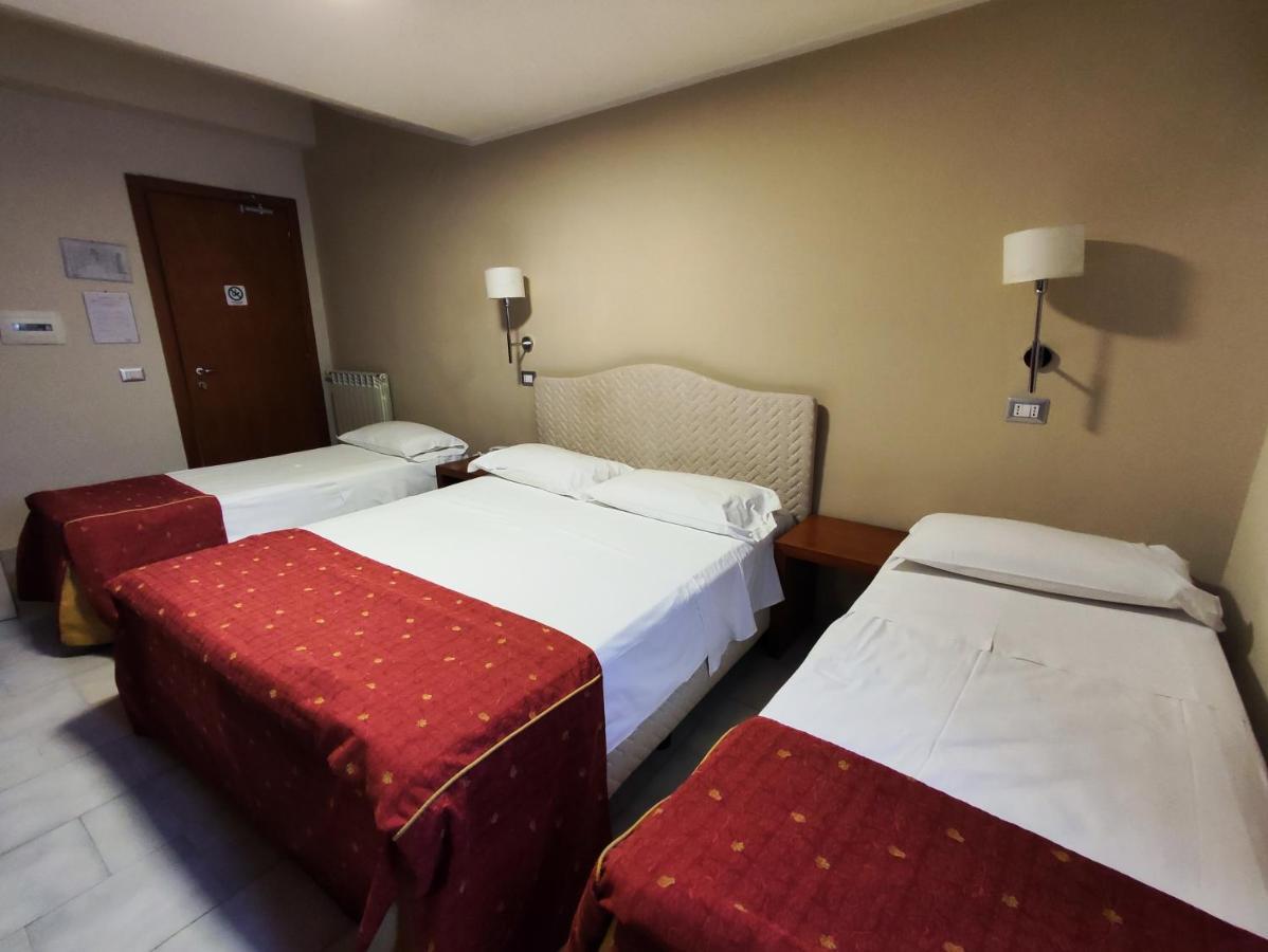 Pisani Hotel 圣尼古拉拉斯特拉达 外观 照片