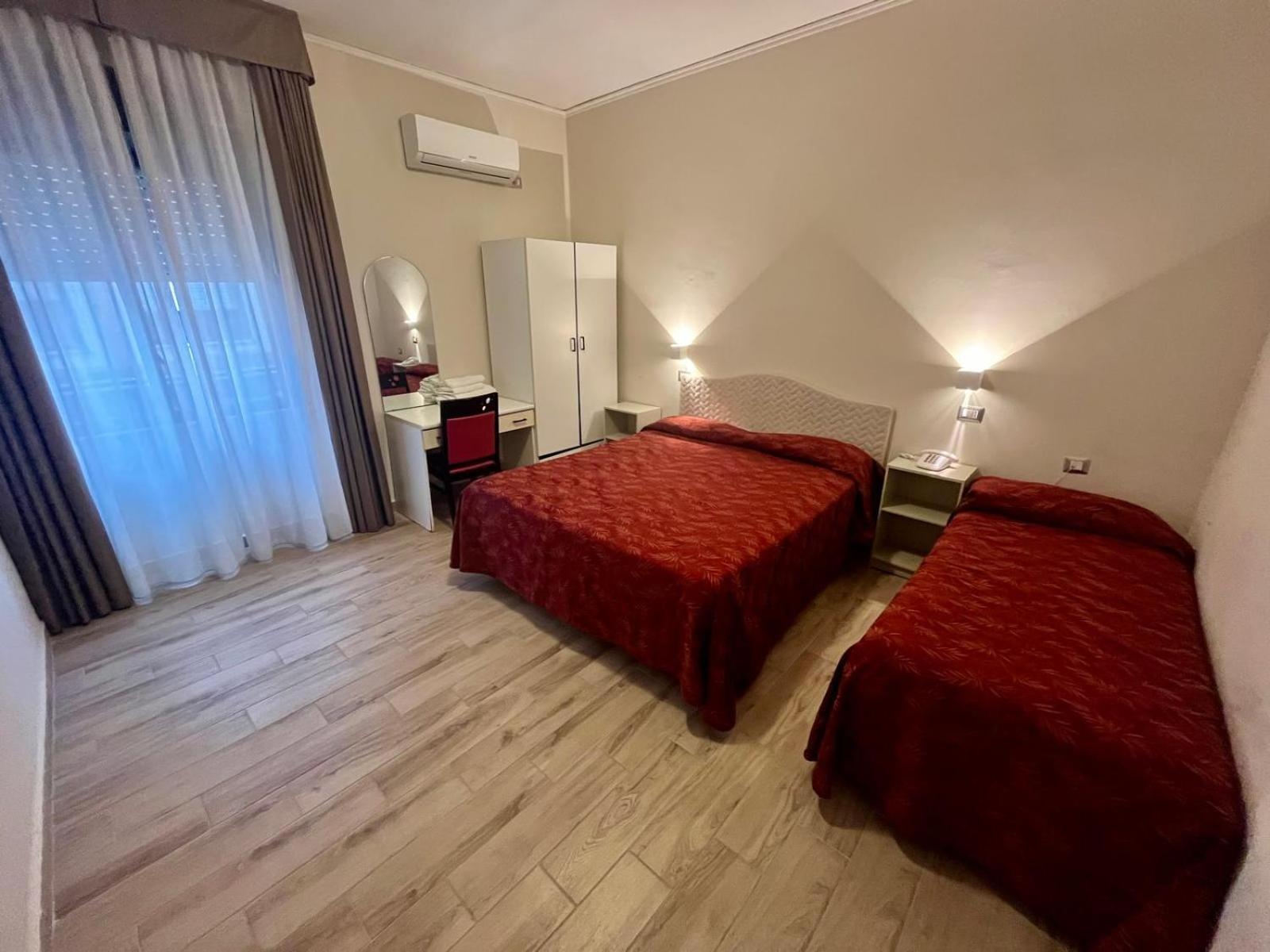 Pisani Hotel 圣尼古拉拉斯特拉达 外观 照片