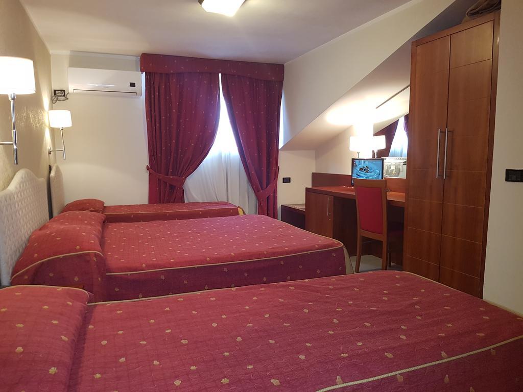 Pisani Hotel 圣尼古拉拉斯特拉达 客房 照片