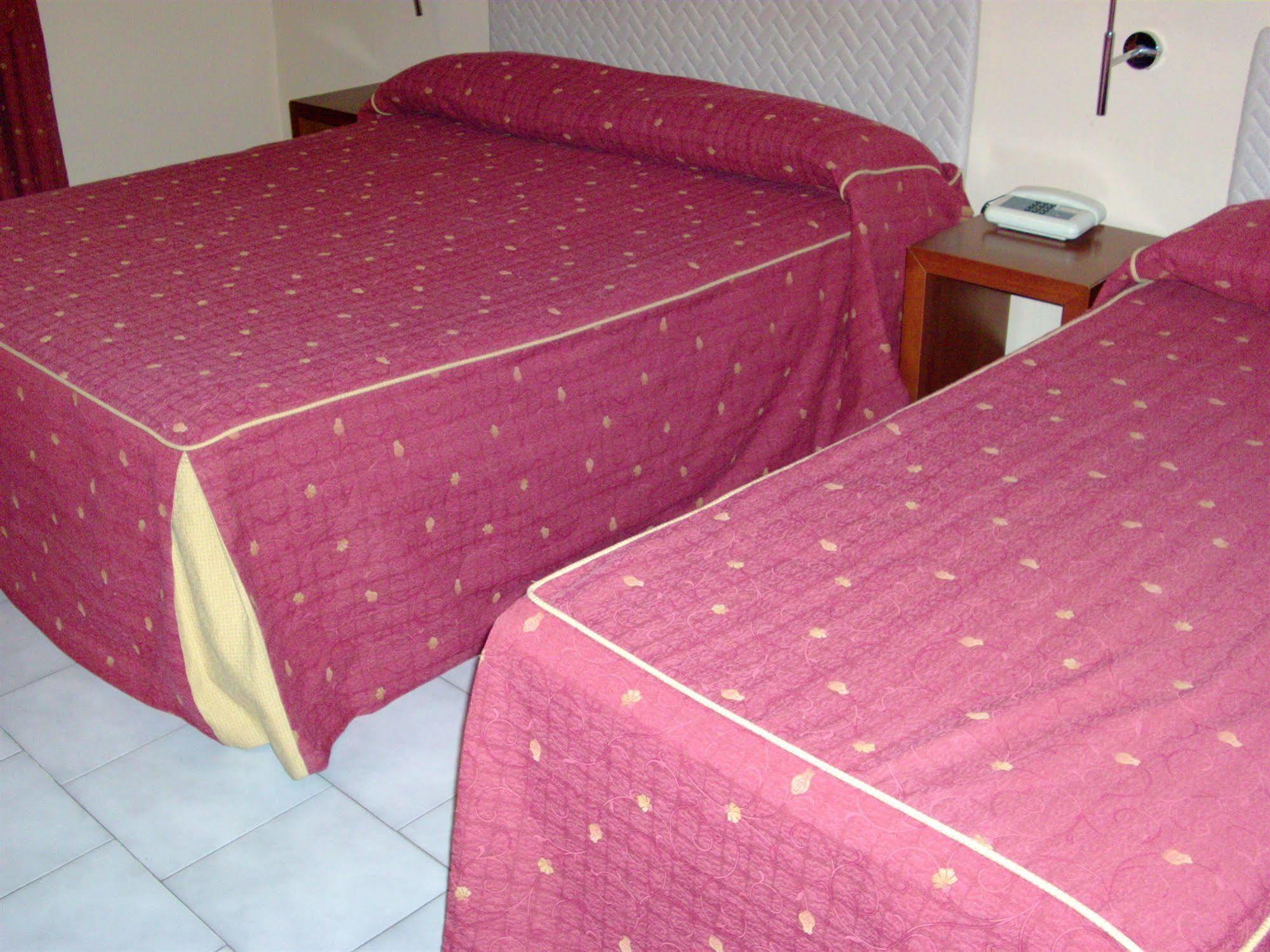 Pisani Hotel 圣尼古拉拉斯特拉达 外观 照片